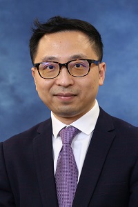   
		Professor Zhang Li from the Department of Mechanical and Automation Engineering	 
